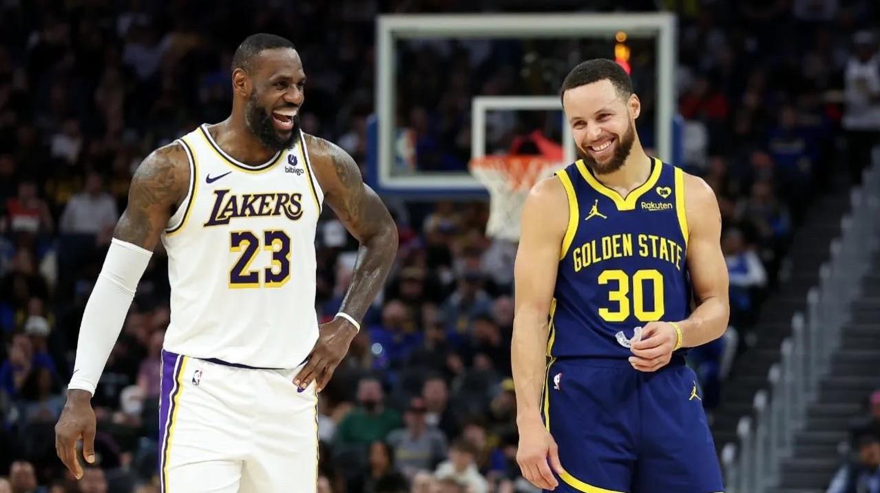 库里影响力太强了NBA官方今日公布了25-26赛季赛程，全美直播场次也随之公布