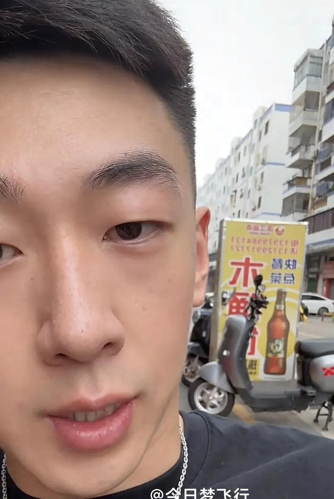 王少杰今日离开广东，出发前分享广东早餐美食！今天早上，广东队球员王少杰更新个人