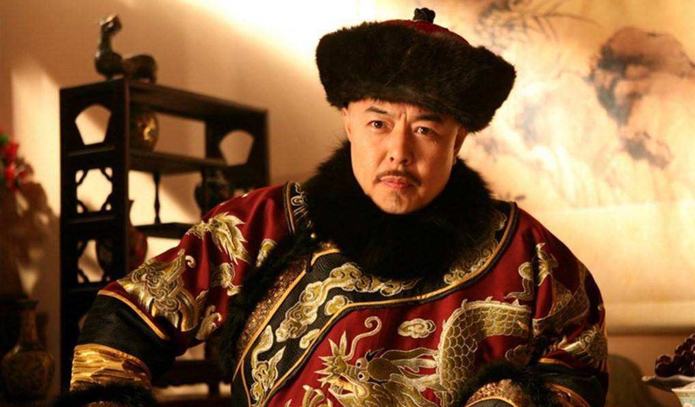 1722年，康熙六十一年，农历十一月十三日。北京畅春园里，69岁的康熙咽下了最后