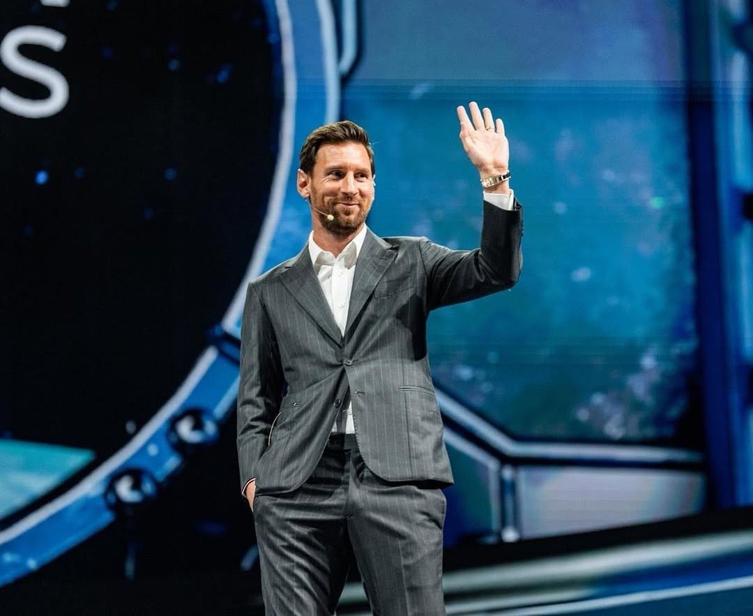 C罗再出神逻辑：因为你所在的国家历史上拿过世界杯冠军，所以你拿冠军没什么！梅西