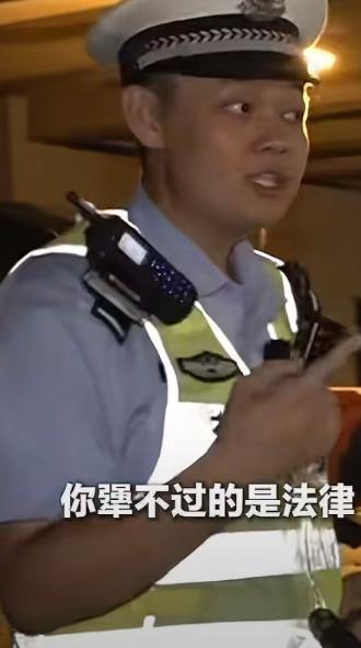 不少车主总喜欢私自改动自己的爱车，加装射灯、改动排气、更换外观配件，觉得只是小小
