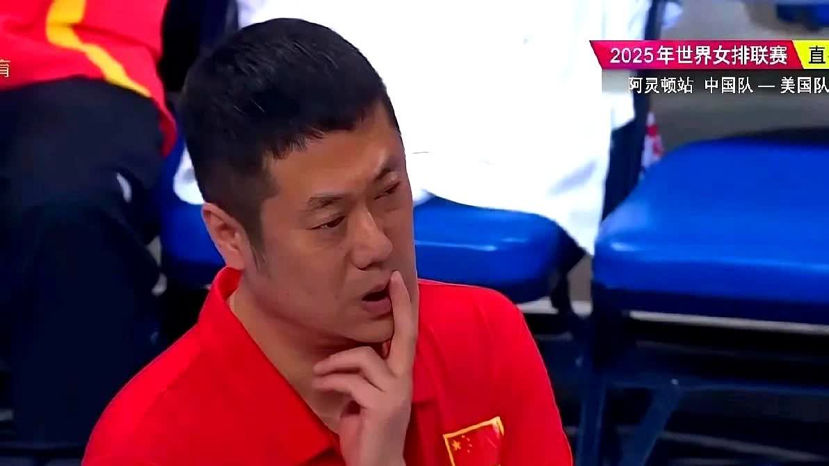 女排教练组的真实意图，内部流出。这才是真正的高手过招。很多人觉得