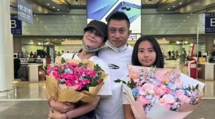 郭羡妮回应婚变传闻9月1日港媒消息，前港姐冠军郭羡妮度过52岁生日，