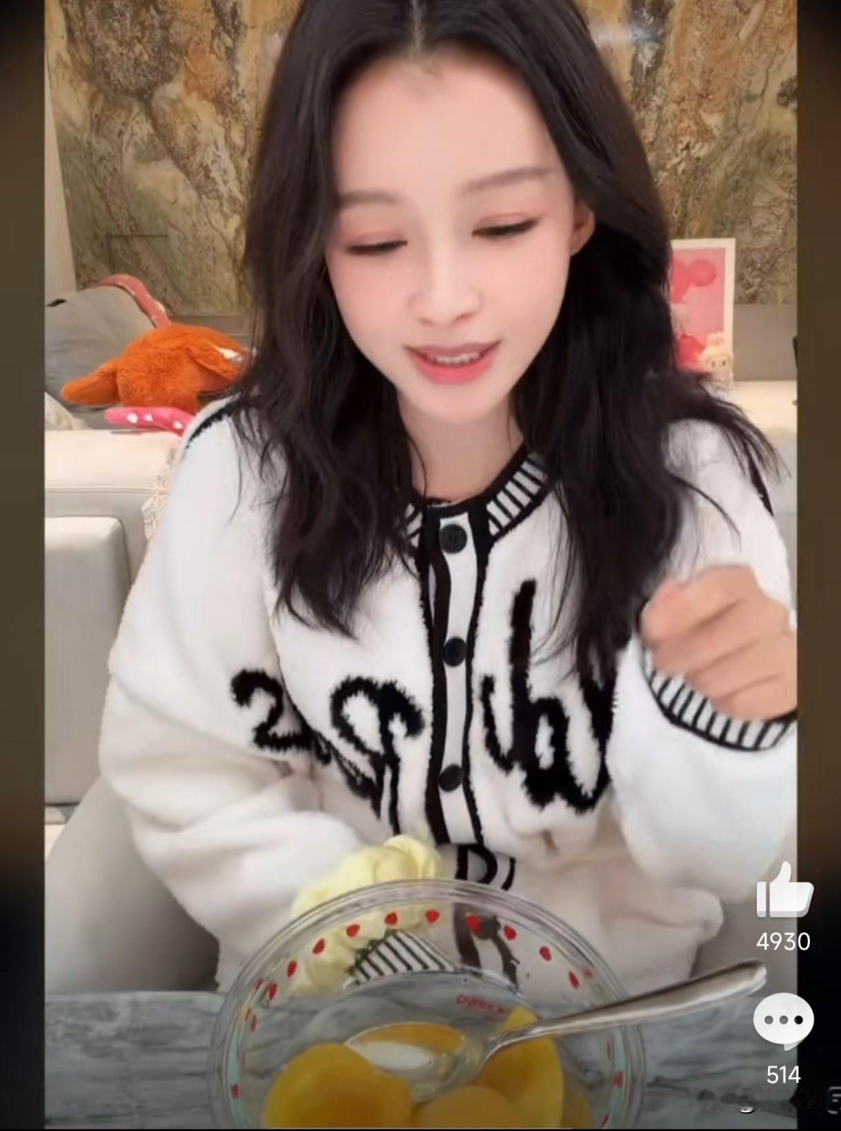 孙怡也扎进直播带货！唠嗑式卖货太圈粉，明星真都逃不过这归宿？刷到孙怡直播间