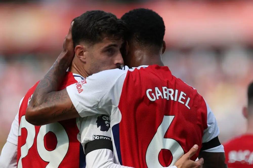 阿森纳如果阿森纳晋级联赛杯四强，一月份会有9场比赛，如此密集的赛程，需要保证人