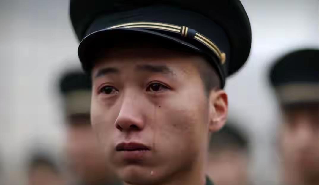 队里真正的狠人是什么样的？一位网友是这样回答的，他说：我们这儿有个叫小帅的，干啥