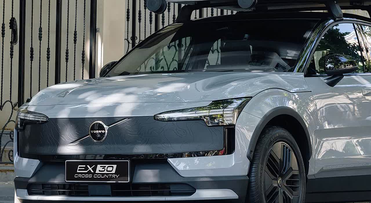 小型SUV也这么能装？！尔沃EX30CrossCountry更多官图发布