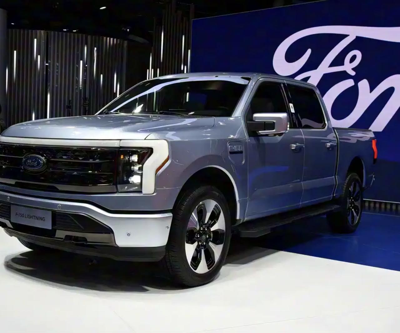 福特宣布，F-150Lightning电动皮卡将正式停产，而这辆车的生命周期还