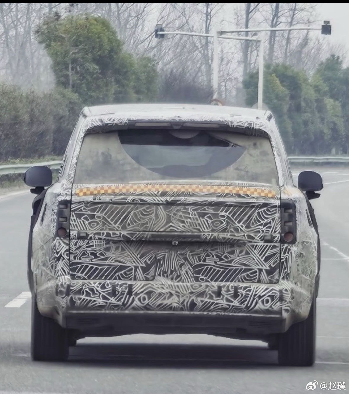 小米YU9实车和假想图，大家打几分？