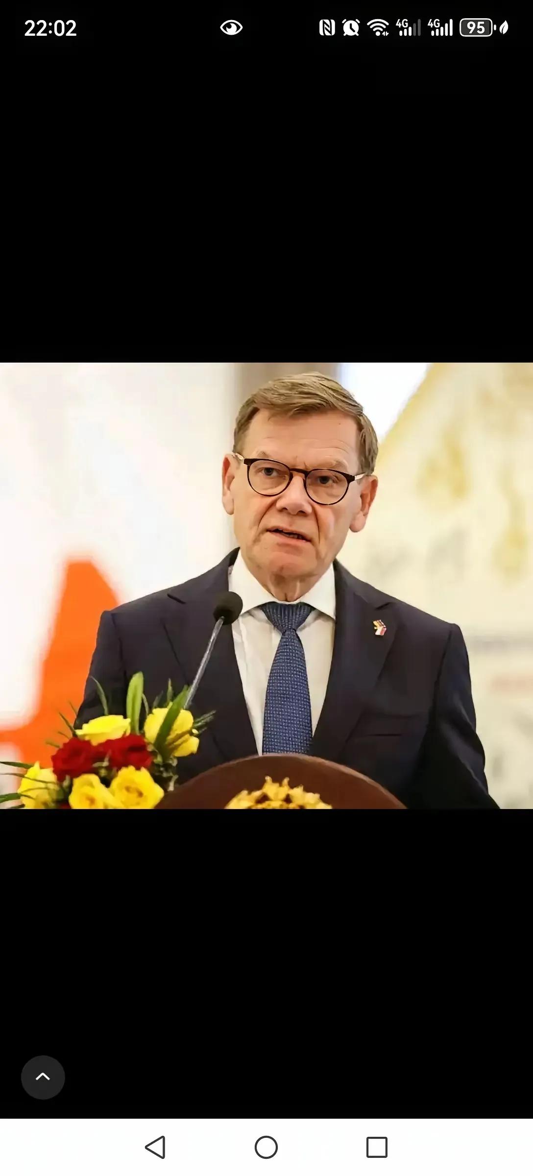 习惯了居高临下指手画脚的德国icon外长,取消了26号的访华日程。“因为没有人会