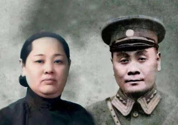 1947年，曾带兵投靠日军的川军师长张昌德来到重庆，登门拜见刘湘夫人刘周书，对方