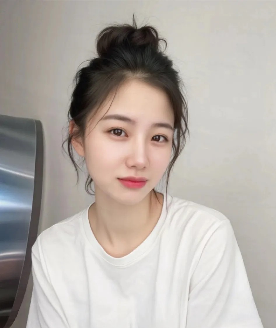 上次问大家我的哪个发型更好看，有人说没有对比图，这次我就把我喜欢的三个发型都