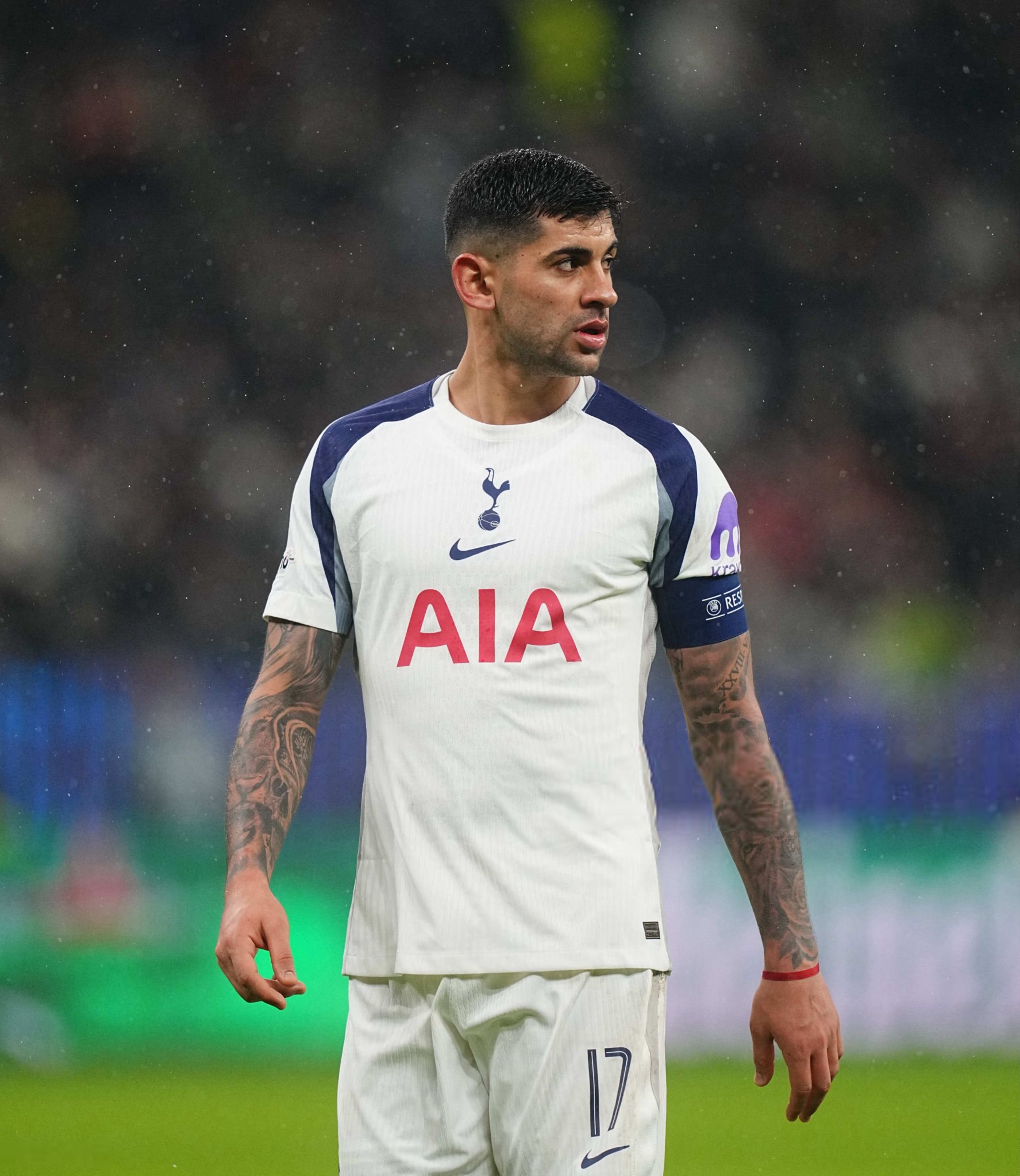 每体：巴塞罗那与克里斯蒂安·罗梅罗的圈子保持联系，以告知他俱乐部的兴趣并研究他加