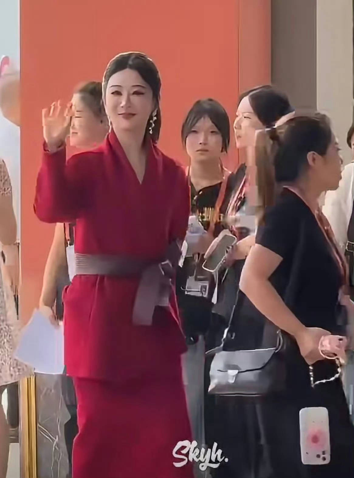 杨紫的修图师堪比绞肉机​​​