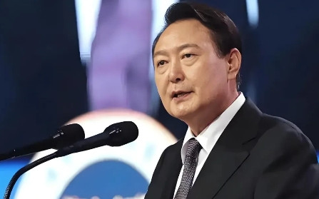 尹锡悦目前的情况确实有些微妙，独捡组的调查面临着相当大的挑战。从目前的情况来看，