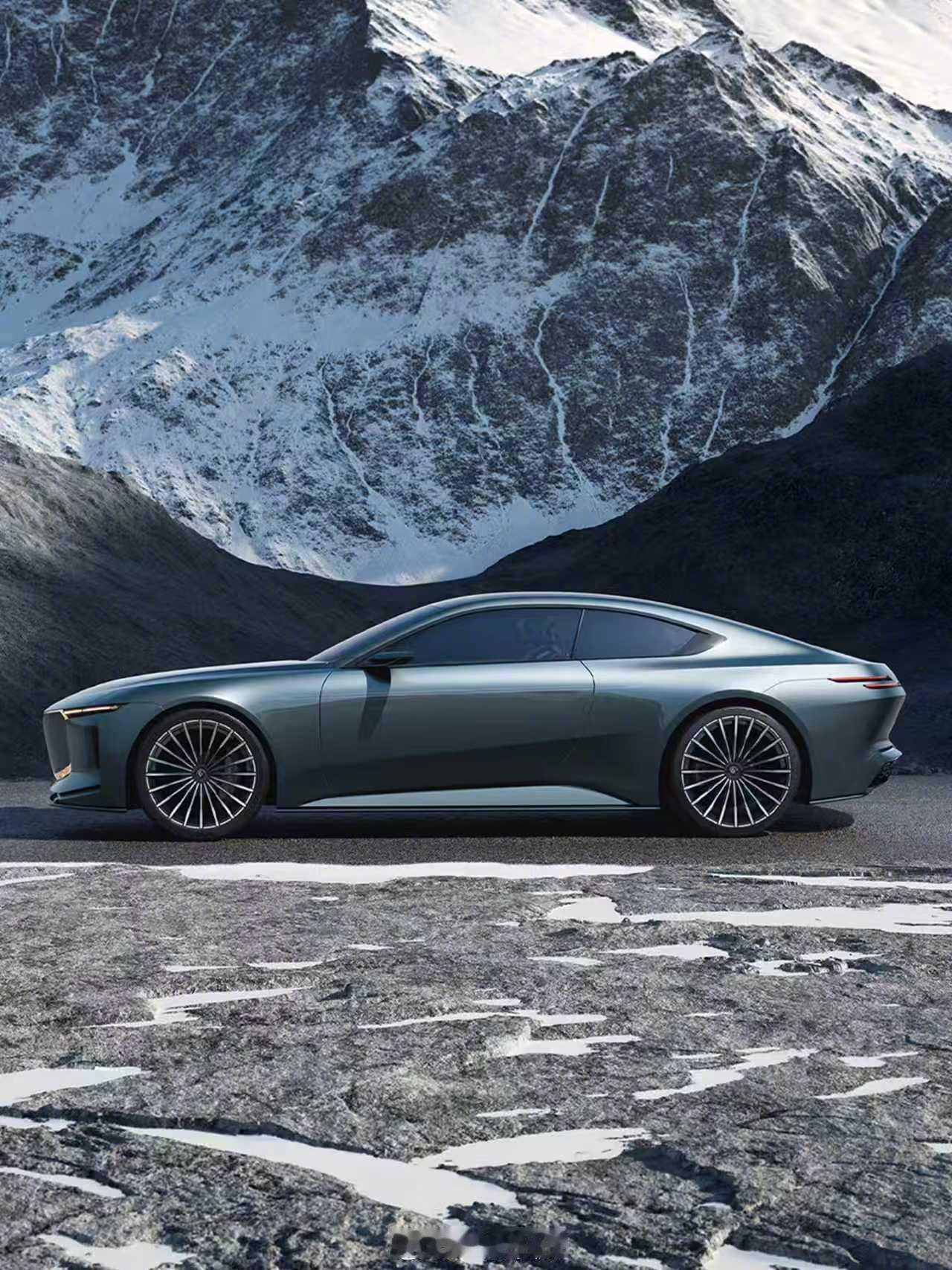 宝马又整了个活，BMWALPINA概念车全球首秀，不过不对外销售。这个外观设