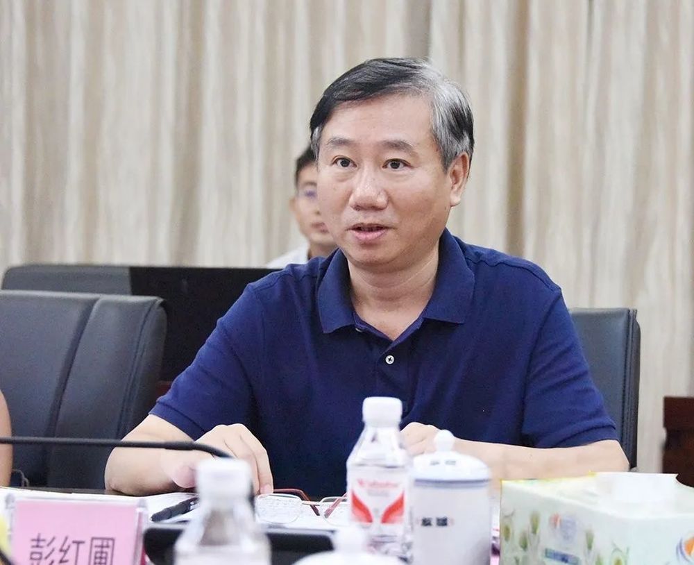 高校两任院长, 同时被查
