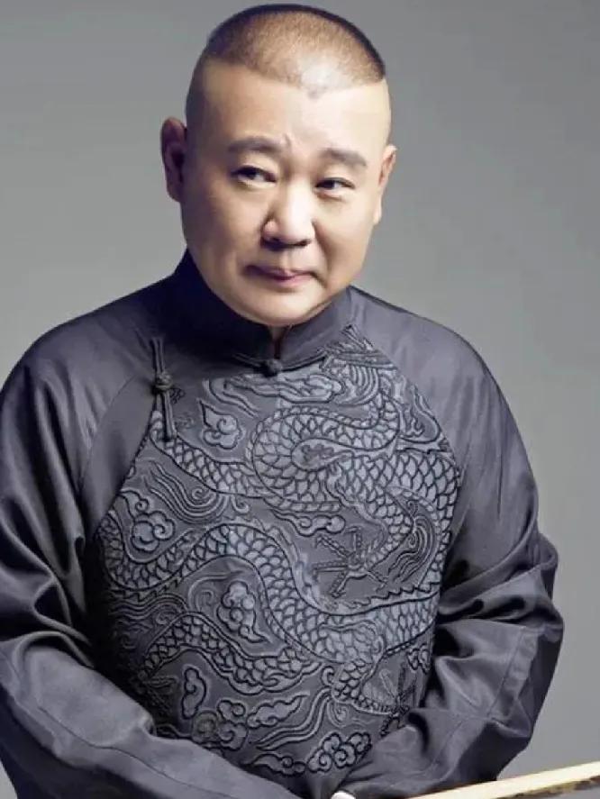 相声名家杨议真的太敢说了！昨天杨议直播时表示:侯宝林大师说相声没有赚到钱，马三立
