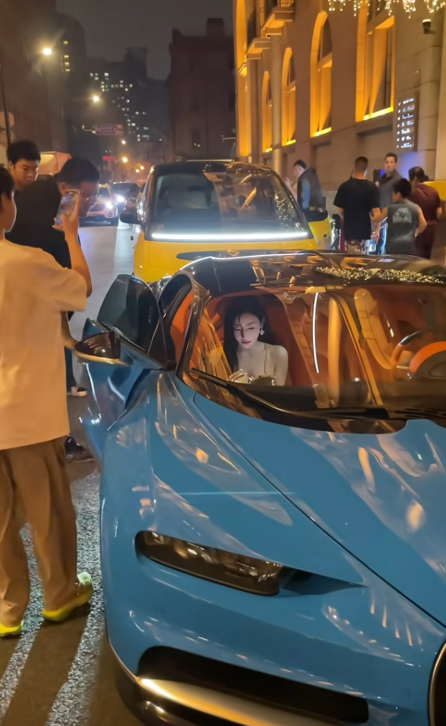 所见都是坐在副驾的女，为什么没见几个做正驾的？