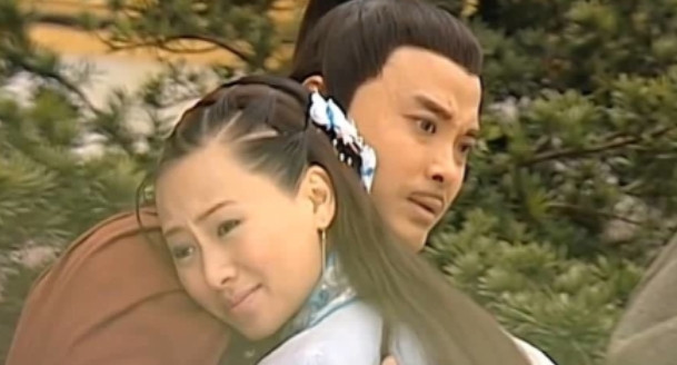 公元1642年，18岁的陈圆圆，被迫成为了崇祯皇帝的女人。只睡4个小时的崇祯，竟
