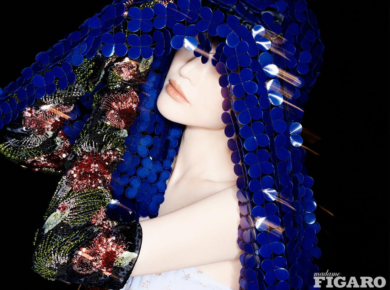 哇塞！何穗一月撞刊后，三月继续主流女刊撞刊，即将出镜MadameFigaro