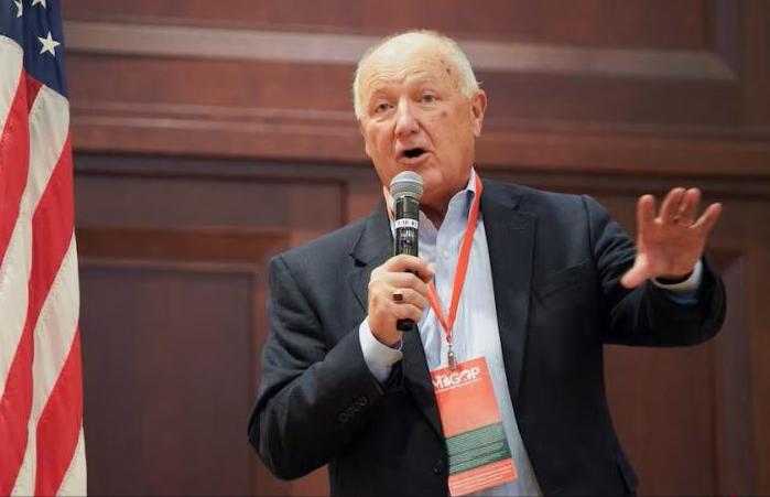 外媒（3月31日）报道，美国驻加拿大大使胡克斯特拉称，华盛顿不会允许中国电动汽车