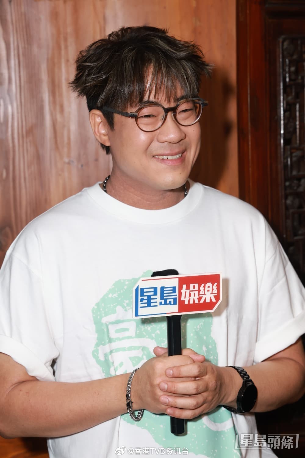 星岛：罗启豪自爆收到粉丝私信表白：或许是我想多了，感恩歌迷会成立三周年，希望多积
