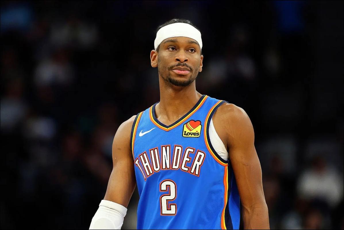 MVP评选到底该信谁的，NBA官方文班高居第一，ESPN模拟投票亚历山大高票当选