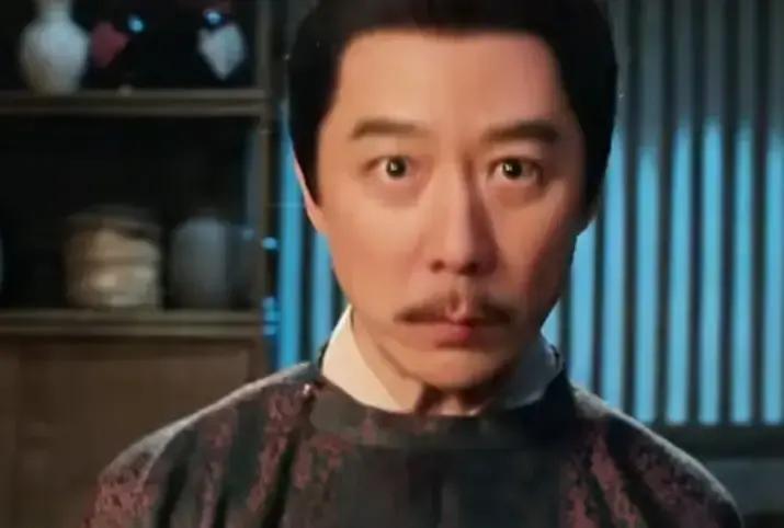 “谢淮安这波操作，真·藏都藏不住！”新剧一开场，成毅就把观众按在地上摩擦：