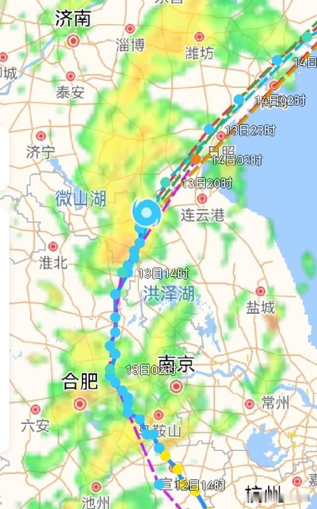 等了一天的台风，它来了，却没有带来一丝体感，没有狂风暴雨，只是微风习习，细雨绵绵