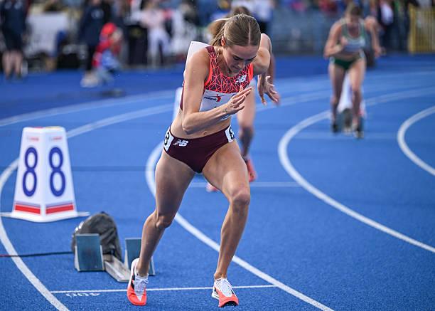 《人在最低谷时，最该做的一件事不是焦虑，而是去跑步》很多人一到人生低谷，就开
