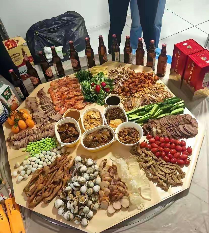 没有一个酒鬼能拒绝这桌“下酒菜”