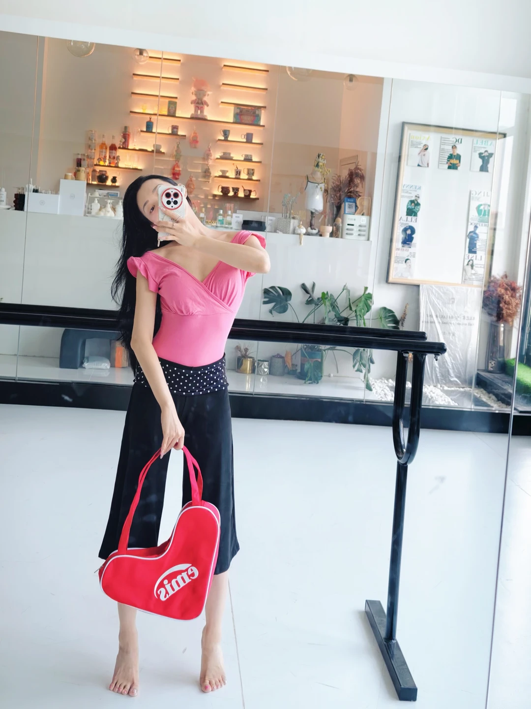 舞蹈房OOTD｜🍉粉色➕中国♥️太显白了💖