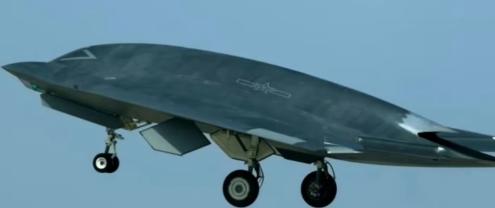 4月22日，根据解放军报的报道，“数架歼-15T战机、歼-35战机、空警-600