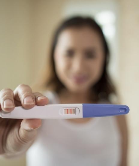 “白嫖成功！”陕西西安，一24岁女子入职某公司，工资15000元，可上班不到1年