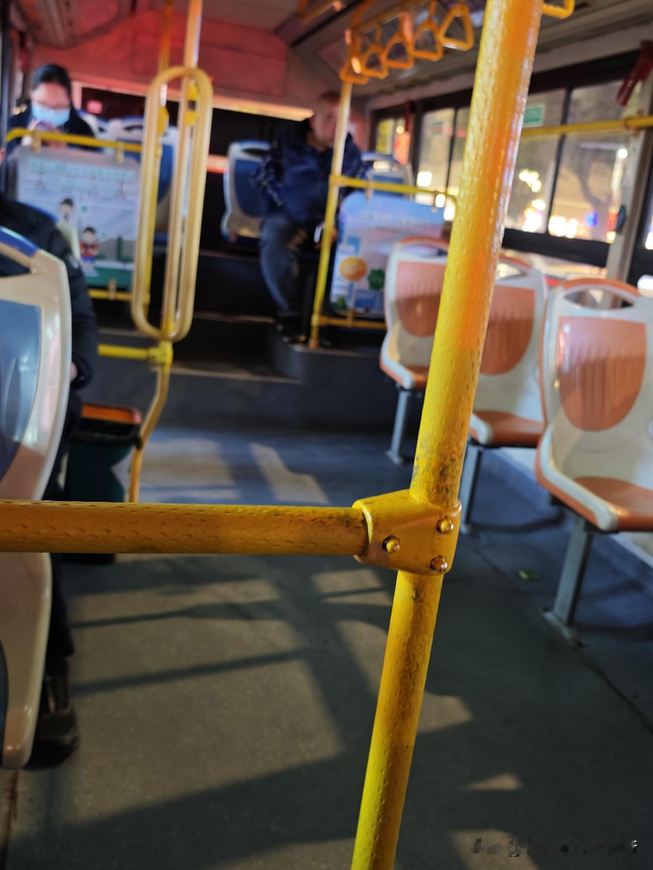 【福州公交永久免费？居然可以这样操作！】只要学会这两个字，100%免费，上车对