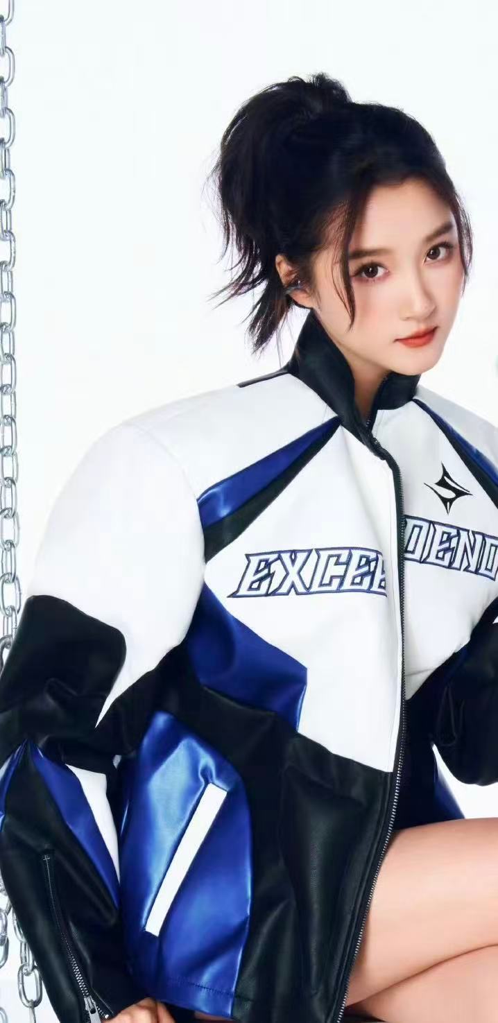 关晓彤自带长腿特效关晓彤这腿p都不敢这么p关晓彤这腿p都不敢这么p，自带长腿特