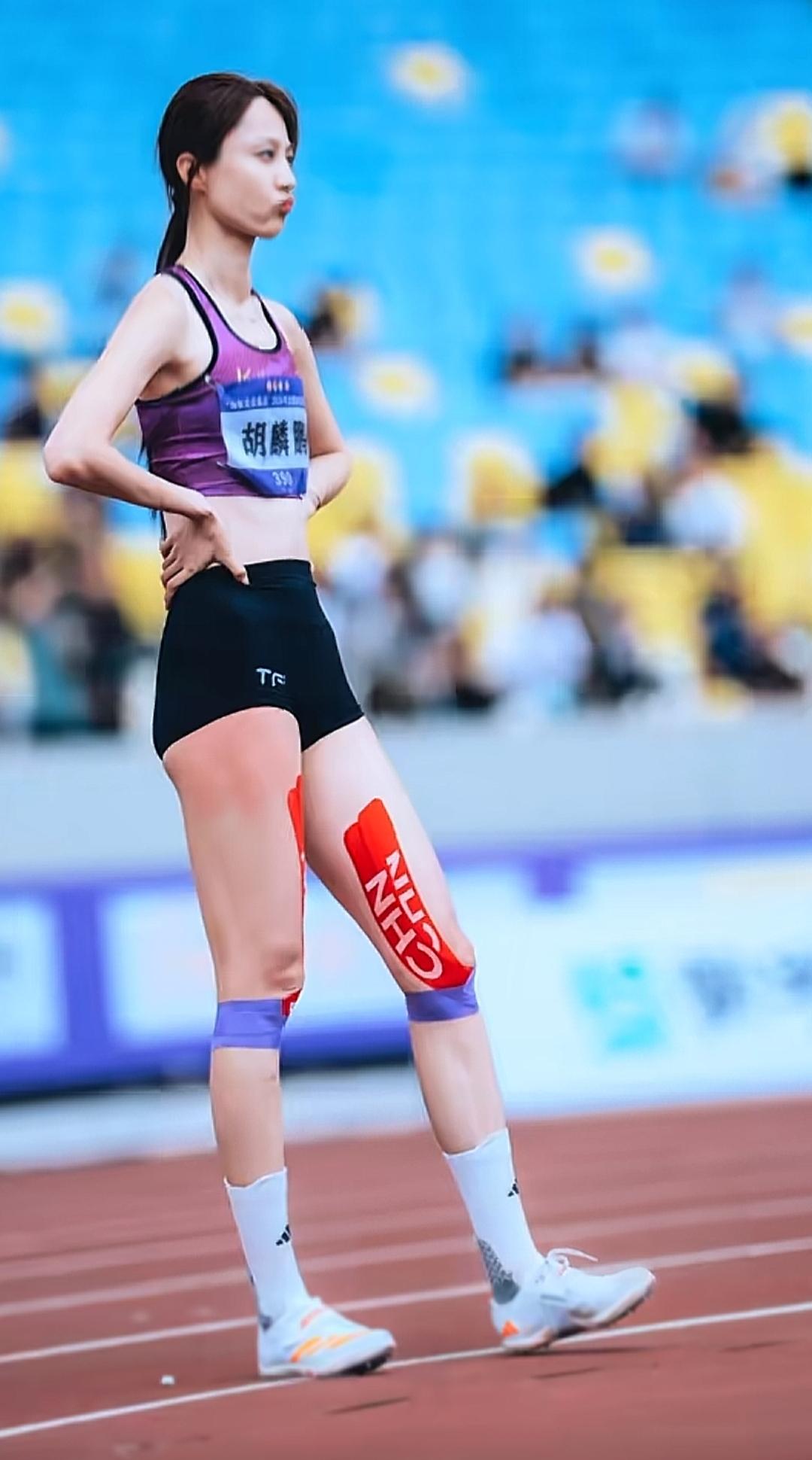 跳高美女胡麟鹏田径田径冠军赛美女运动员
