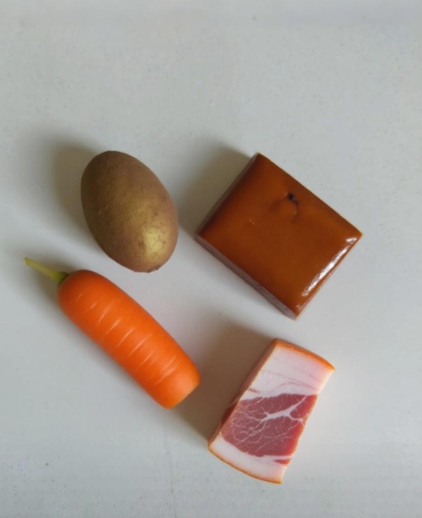 只要老公有需要，我基本都满足。昨晚8点多，老公突然发消息：“我已经上高铁了，半小