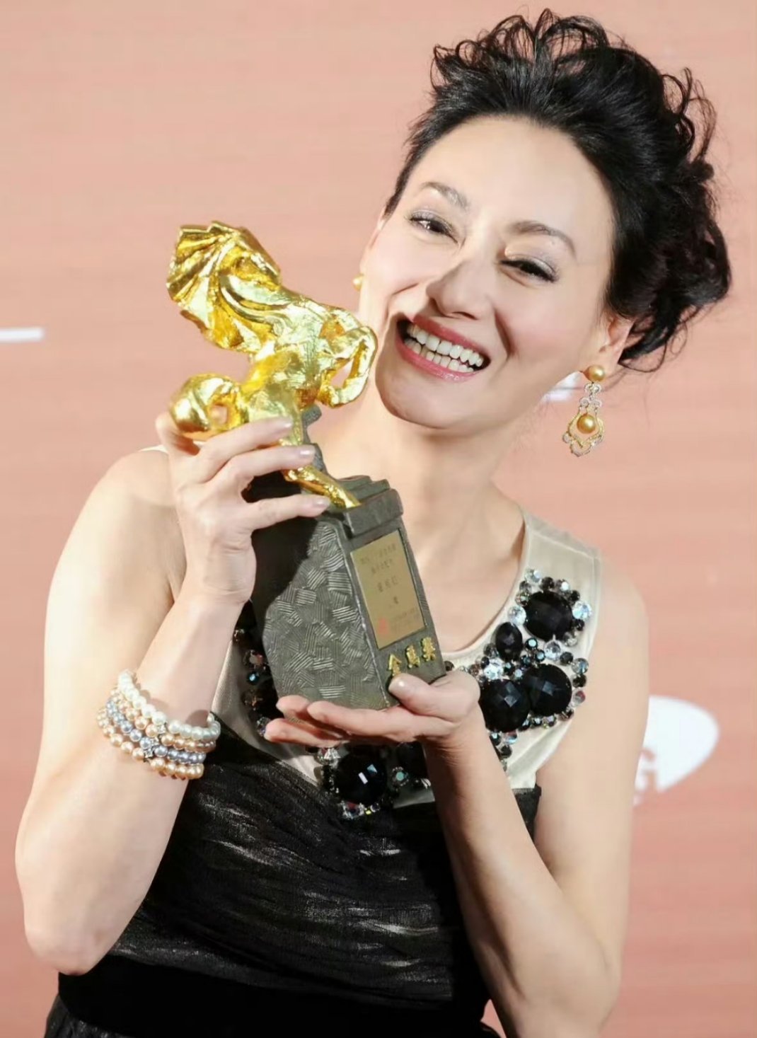 怜爱这个词用的不好