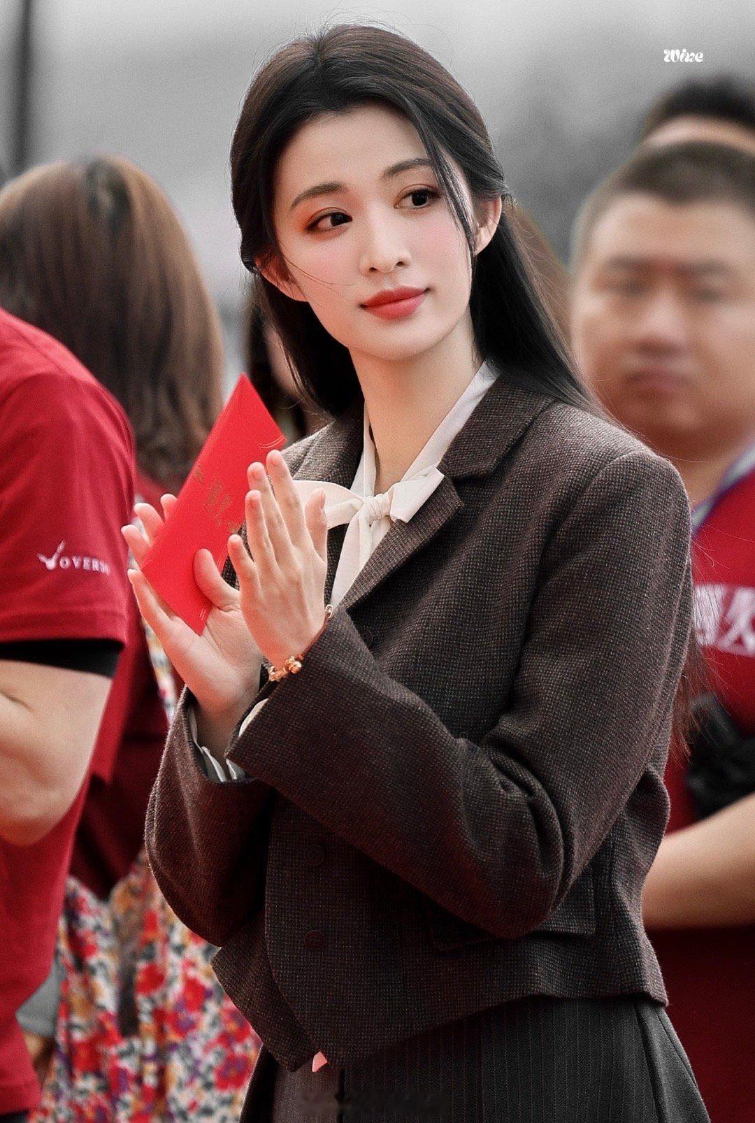 呜呜呜呜呜王楚然这真是美到我心坎儿了​​​