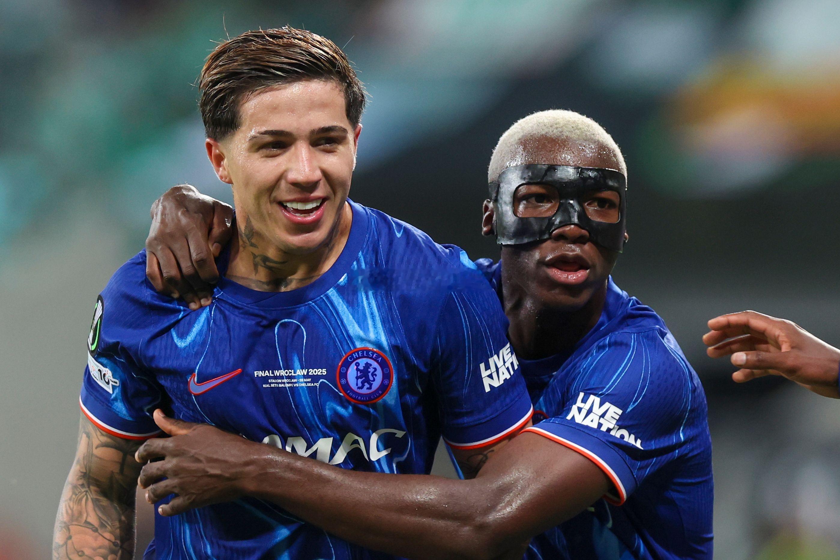 太阳报：受财务状况限制，切尔西希望推迟和恩佐、凯塞多续约谈判足球1月25日讯