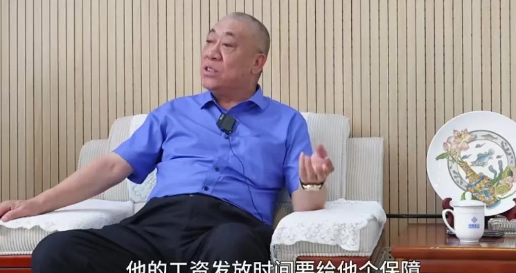 男子一把火把工厂给烧了！河南矿山崔培军这句话的含金量还在上升!崔培军在接受采访