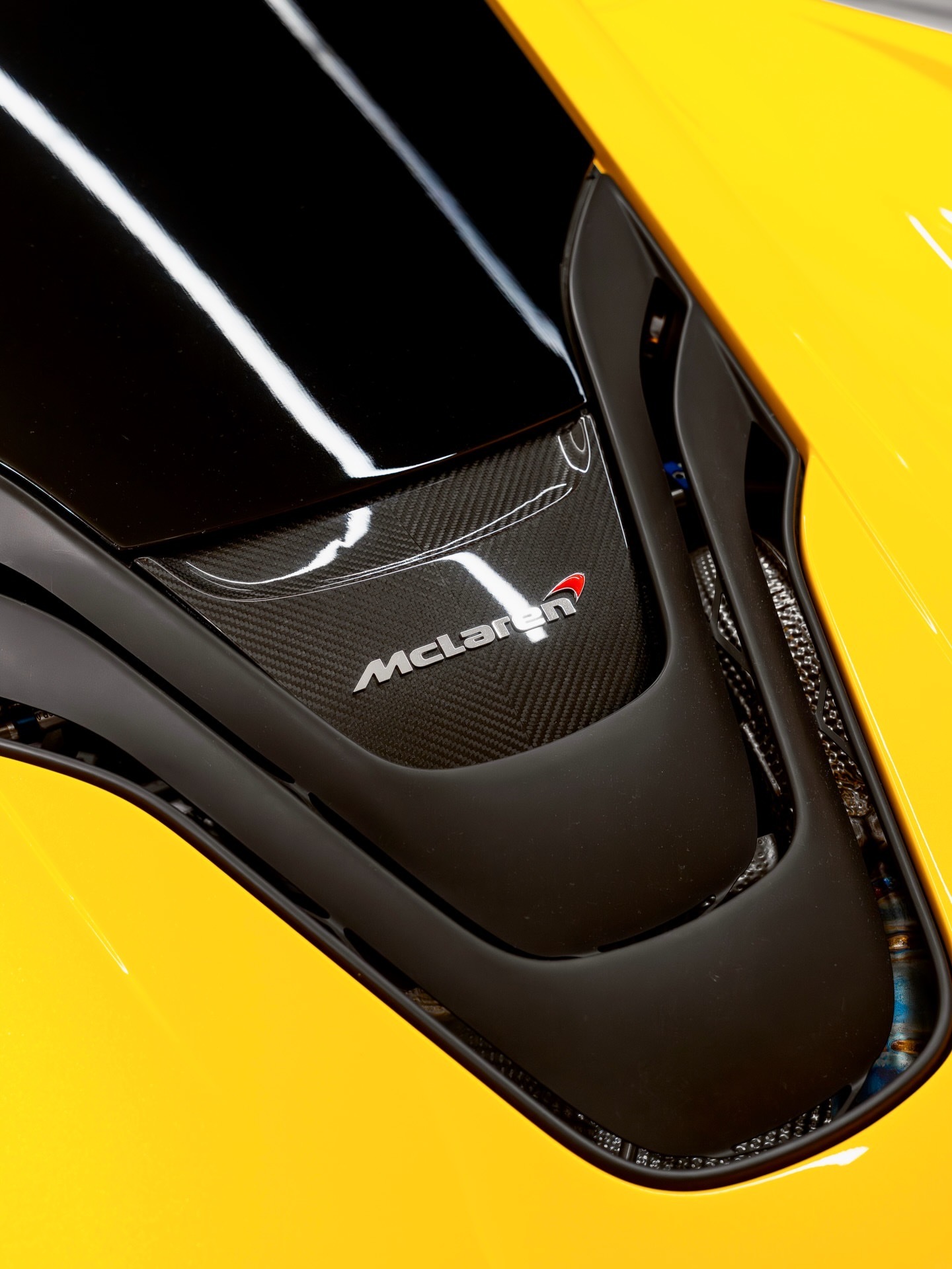 我一直钟爱迈凯伦P1的设计，如果P1GTR其提升到了全新境界。太酷了！更极致、