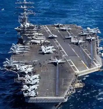 航母神话破灭：一击撕开美军心理防线，全球战略格局震动
