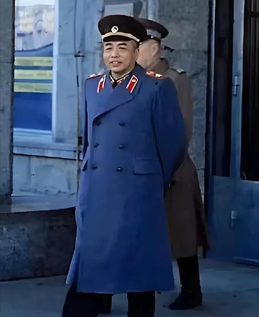 1957年，彭德怀率团访苏，正值中苏关系蜜月期。新中国成立后，苏联在经济和军事上