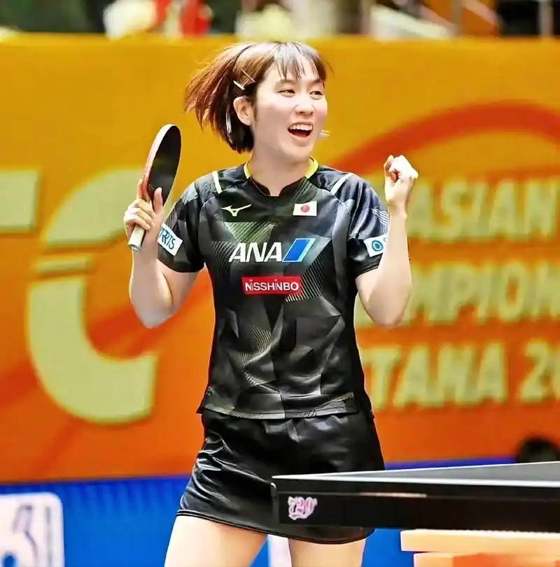 说张本美和不是天才的，先看看平野美宇17岁干了啥。亚锦赛连着掀翻丁宁、朱雨