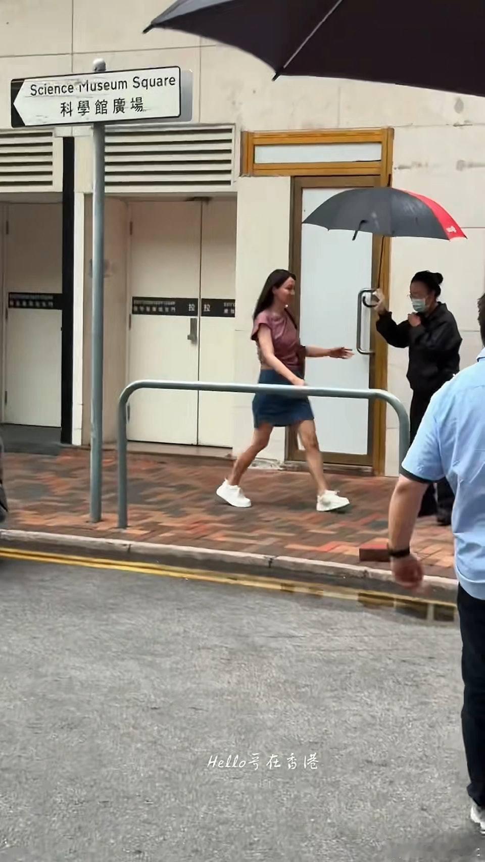 1996年亞姐冠軍、現年52歲的陳煒(煒哥)曾因首段婚姻淡出幕前4年，201