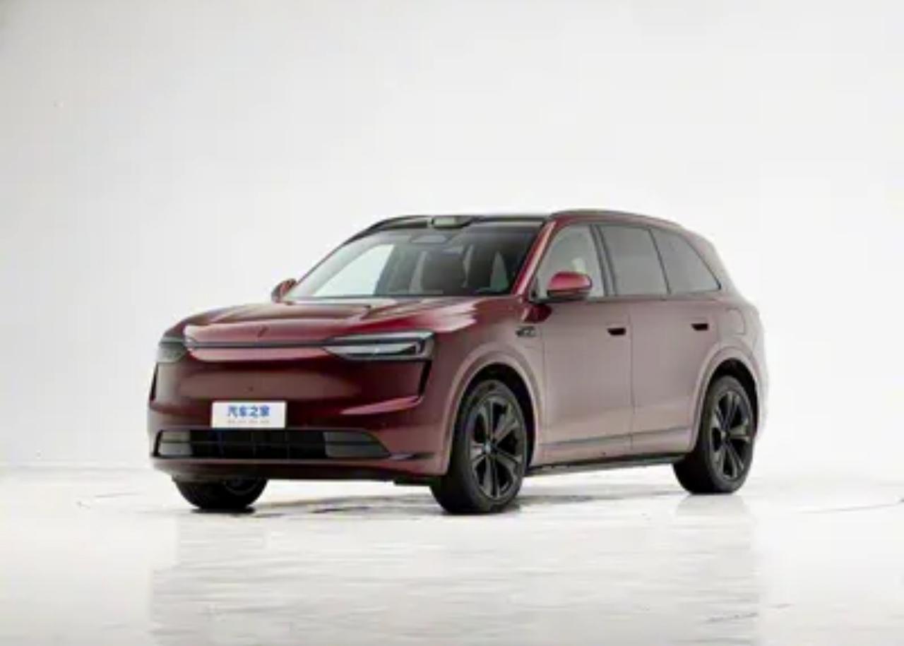 30万级家庭SUV怎么选？问界M7实测：空间、智驾与能耗的务实答案30-40