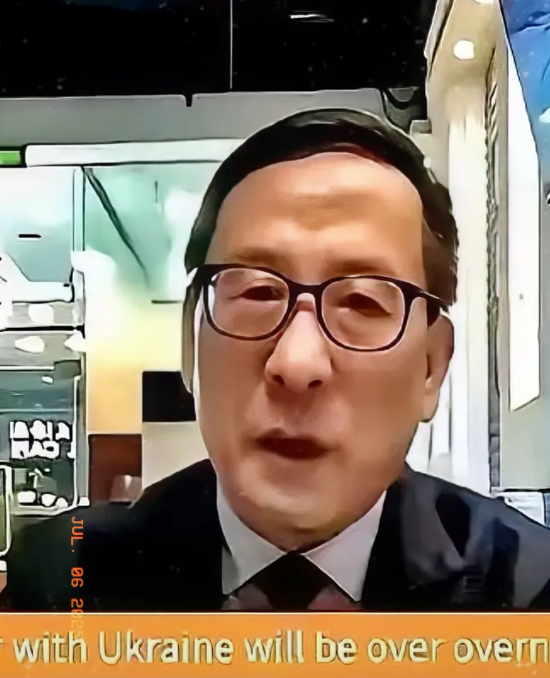 我有种预感，高志凯这句话，会像块石头砸进德国人的茶杯里。他说中方若支
